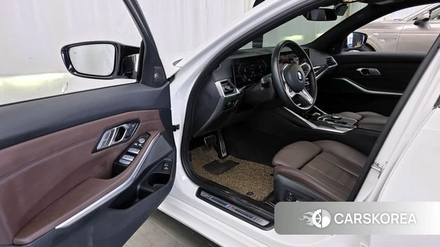 BMW 3 Series (G20) id 3786747 из Кореи 20