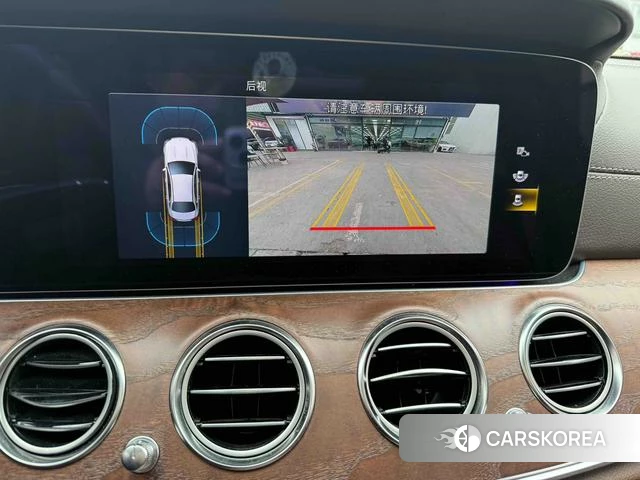 Mercedes-Benz E-class id 3908621 из Китая 20