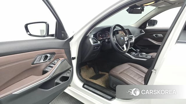 BMW 3 Series (G20) id 3935717 из Кореи 20