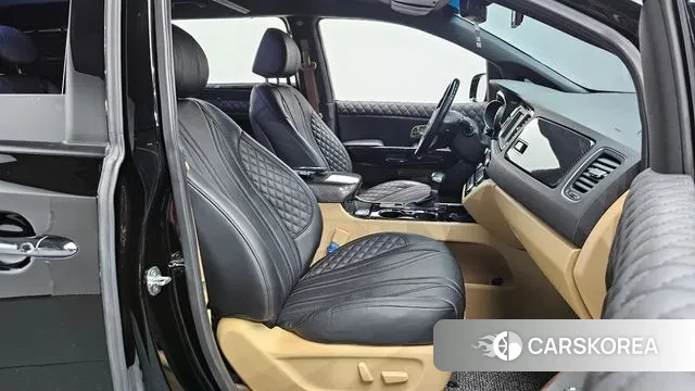 Kia The New Carnival id 3728105 из Кореи 20