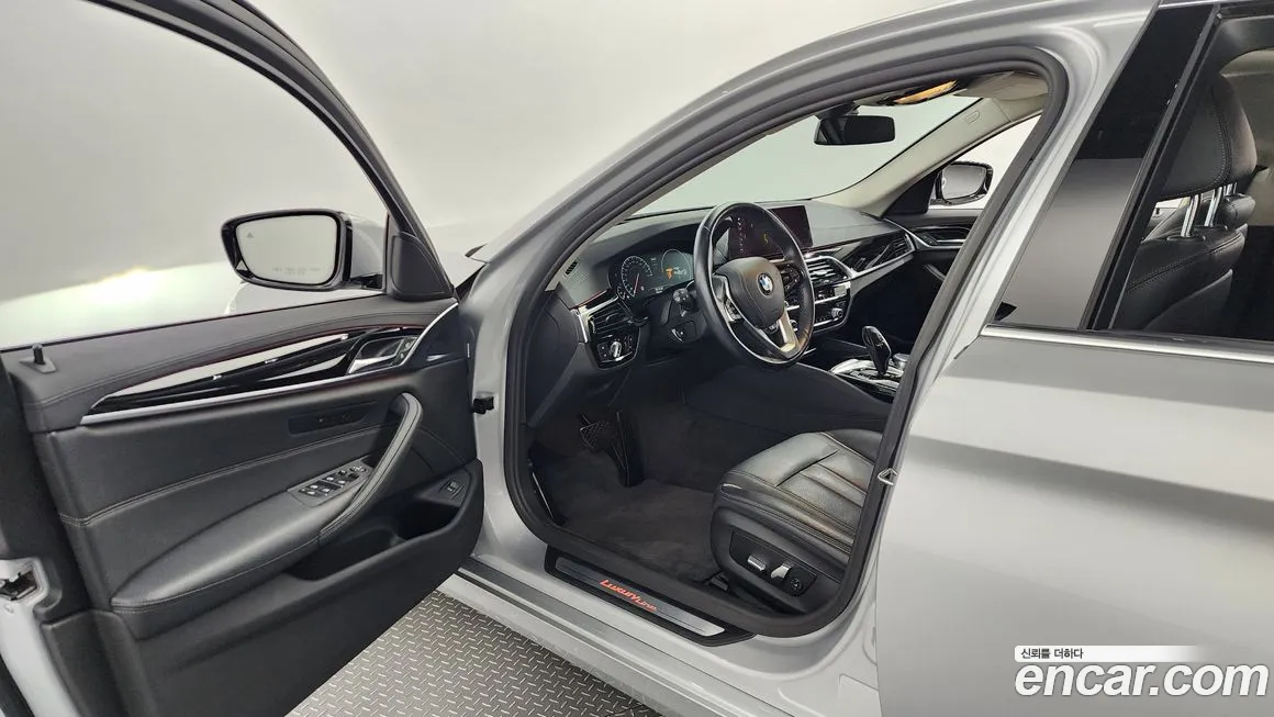 BMW 5 Series (G30) id 2117681 из Кореи 20