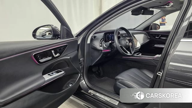 Mercedes-Benz E-Class W214 id 4773624 из Кореи 35
