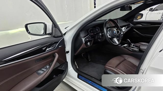 BMW 5 Series (G30) id 4688299 из Кореи 20