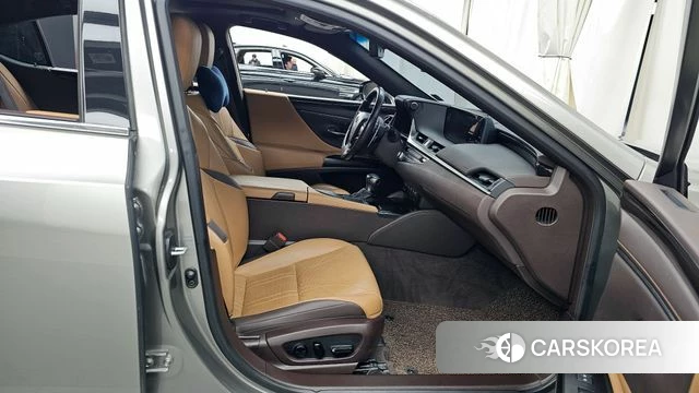 Lexus ES300h 7th generation id 3800398 из Кореи 20