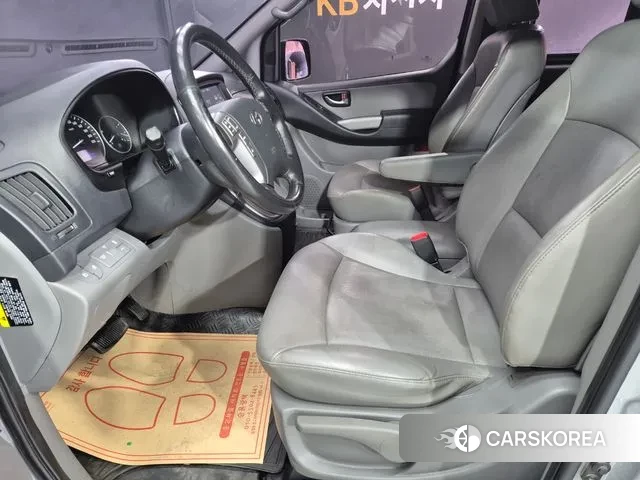 Hyundai The New Grand Starex id 3573436 из Кореи 20