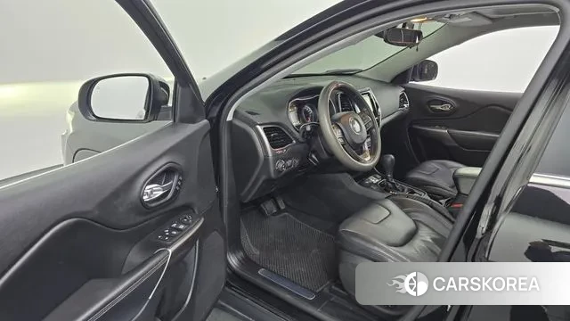 Jeep Cherokee (KL) id 3274859 из Кореи 20