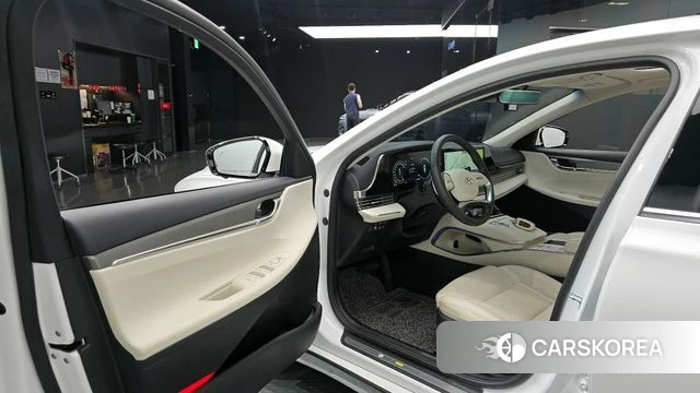 Hyundai The New Grandeur IG Hybrid id 4309713 из Кореи 31