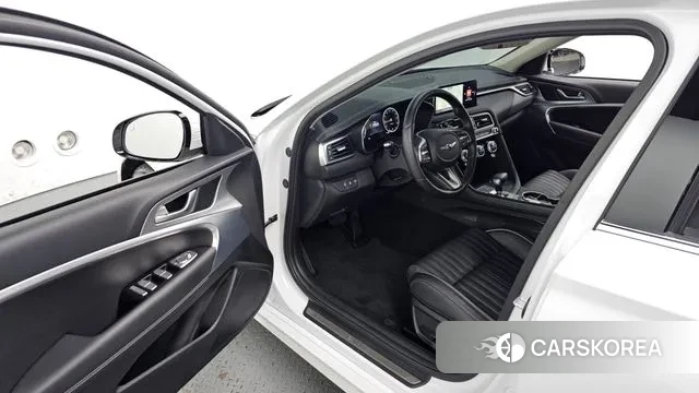 Genesis The New G70 id 3482990 из Кореи 20