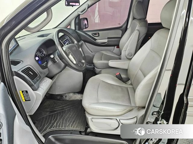 Hyundai The New Grand Starex id 3867136 из Кореи 20