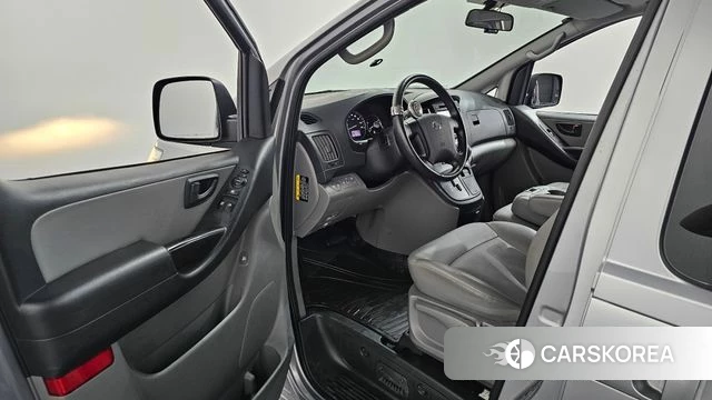 Hyundai The New Grand Starex id 4246322 из Кореи 34