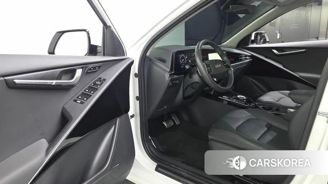 Kia Di Ol Nu Niro id 4566066 из Кореи 36
