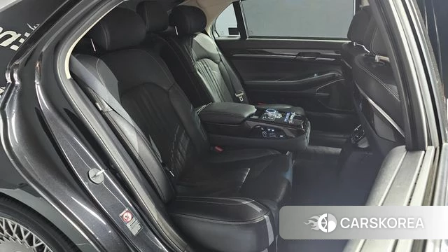 Genesis G90 id 4502377 из Кореи 31