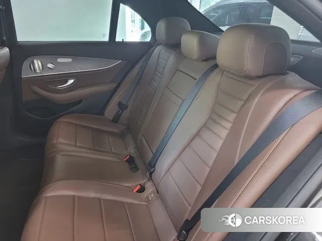 Mercedes-Benz E-Class W213 id 3263296 из Кореи 18