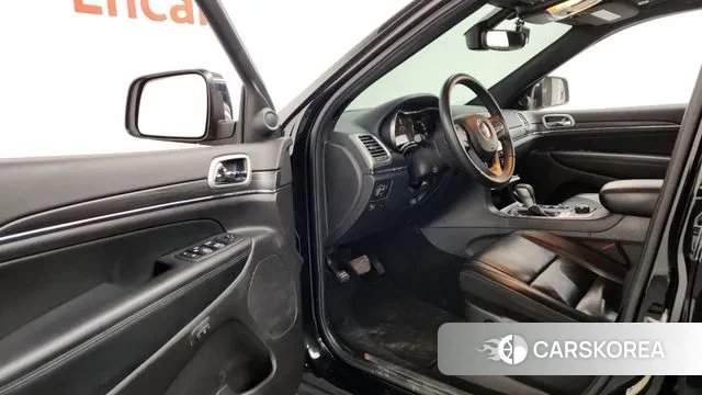 Jeep Grand Cherokee id 3698473 из Кореи 20