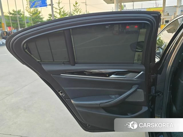 BMW 5 Series (G30) id 4654179 из Кореи 20