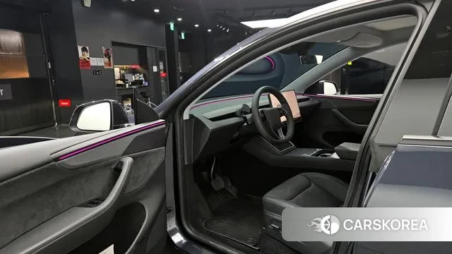 Tesla Model Y id 3763176 из Кореи 20