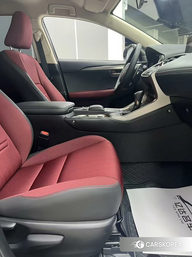 Lexus NX id 4207766 из Китая 23