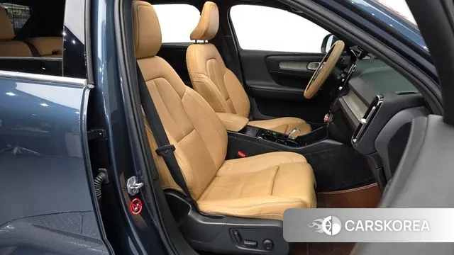 Volvo XC40 id 3742482 из Кореи 20