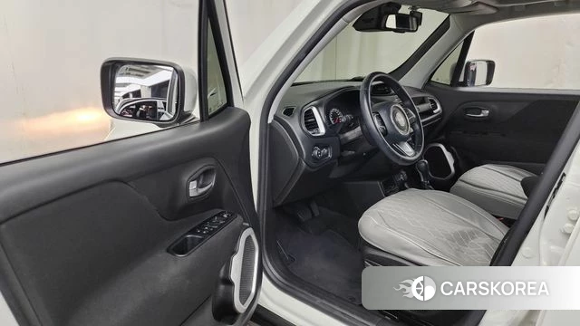 Jeep Renegade id 4637399 из Кореи 20
