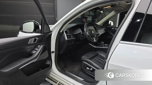 BMW X7 (G07) id 3306920 из Кореи 20