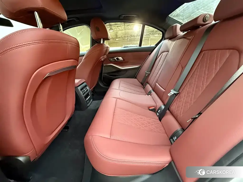 BMW 3 series id 4559610 из Китая 17