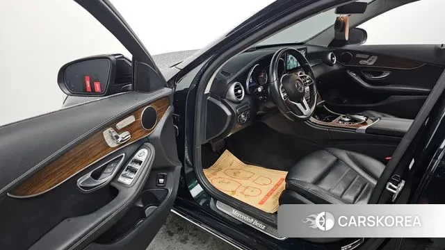 Mercedes-Benz C-Class W205 id 3646811 из Кореи 20