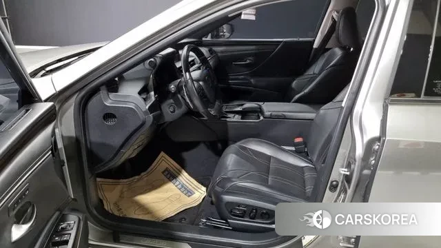 Lexus ES300h 7th generation id 3292239 из Кореи 18