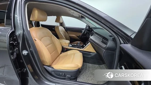 Kia K7 Premier id 3519580 из Кореи 20