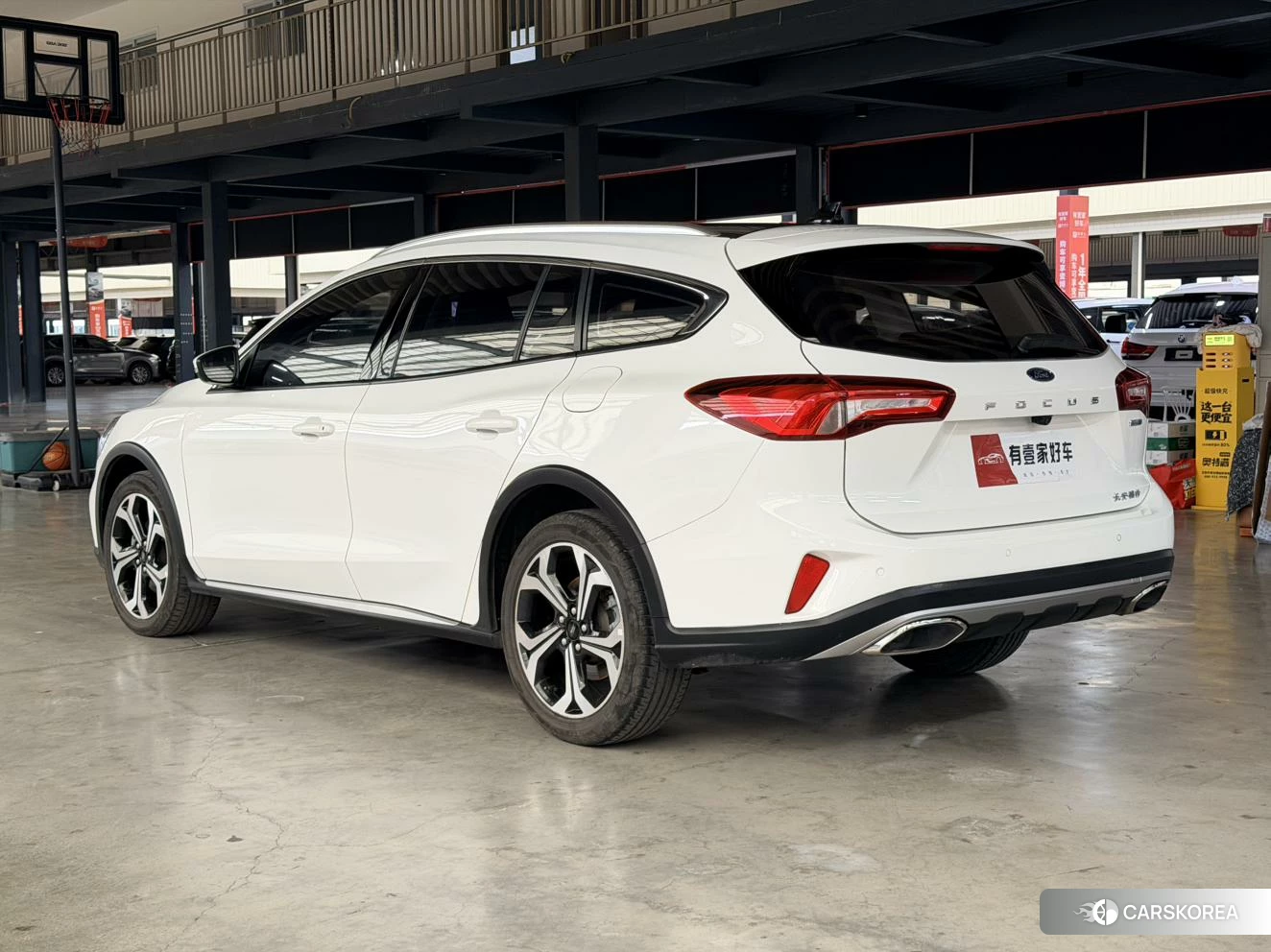 Ford Fox id 4515237 из Китая 16
