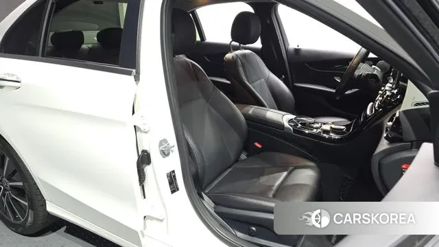 Mercedes-Benz C-Class W205 id 3499543 из Кореи 20