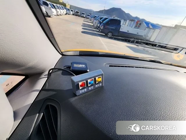 Hyundai The New Grand Starex id 3698342 из Кореи 19