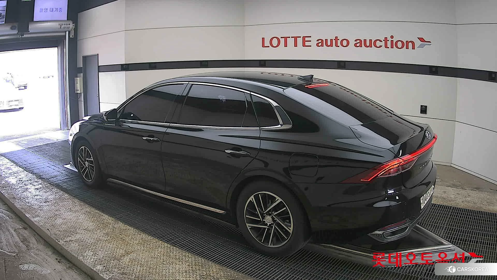 Hyundai Grandeur id 3882001 из Кореи 37