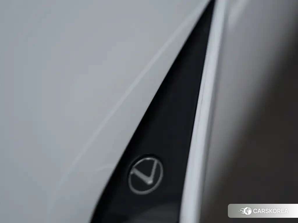 Lexus LC id 4622689 из Китая 22