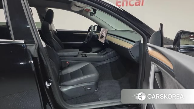 Tesla Model Y id 4773860 из Кореи 32