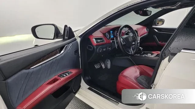 Maserati Ghibli id 3176756 из Кореи 20