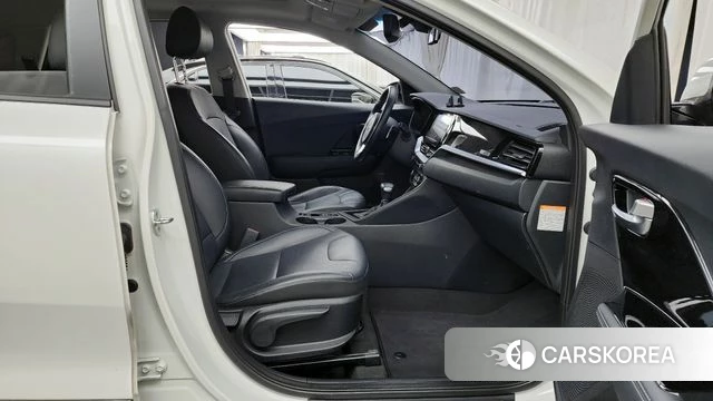 Kia The New Niro id 4402976 из Кореи 32