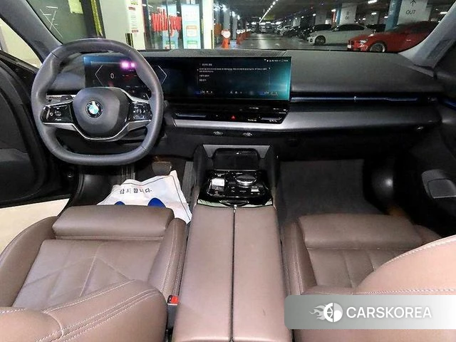BMW 5 Series (G60) id 4533303 из Кореи 20