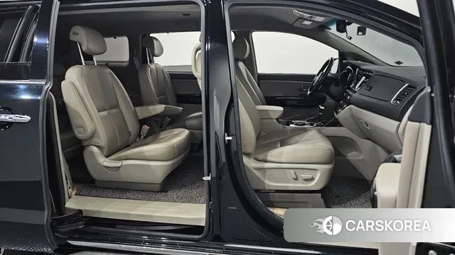 Kia The New Carnival id 3718681 из Кореи 20