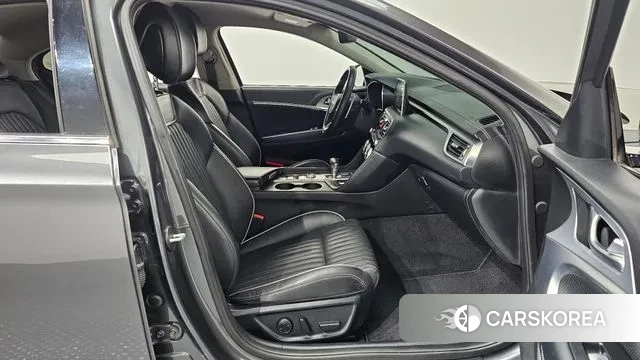 Genesis G70 id 3308124 из Кореи 20