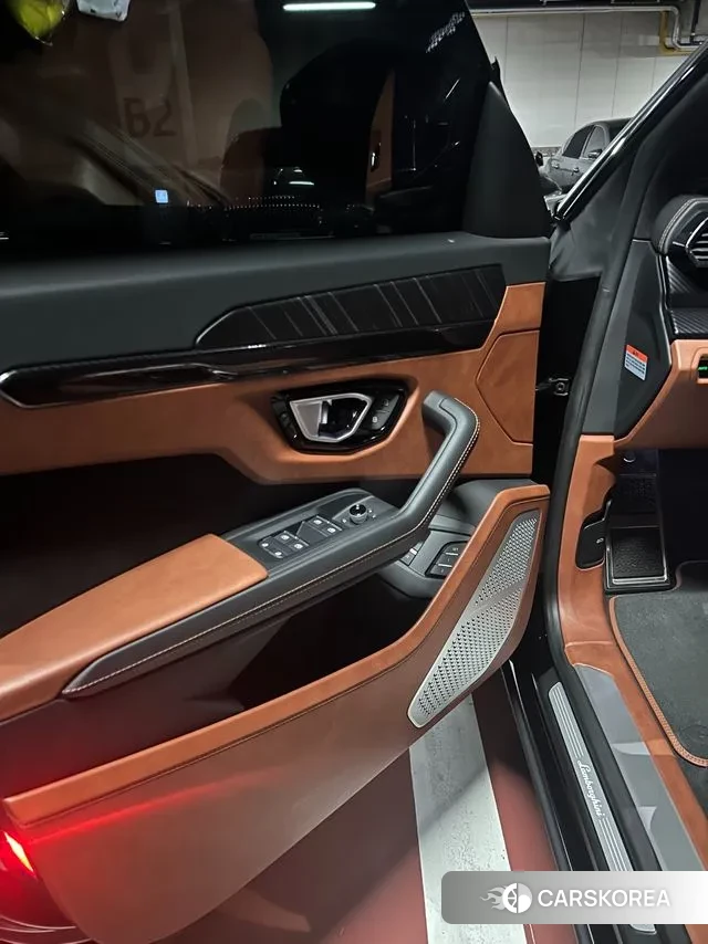 Lamborghini Urus id 3273809 из Кореи 13