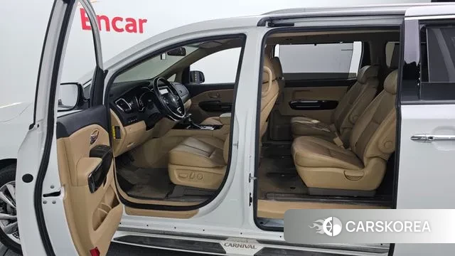 Kia The New Carnival id 3459984 из Кореи 20