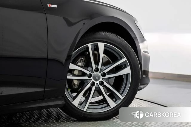 Audi A6L id 4321257 из Китая 24