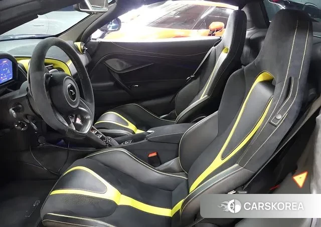 McLaren 720S id 3672304 из Кореи 14