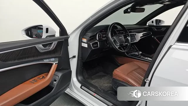 Audi A6 (C8) id 3316996 из Кореи 20