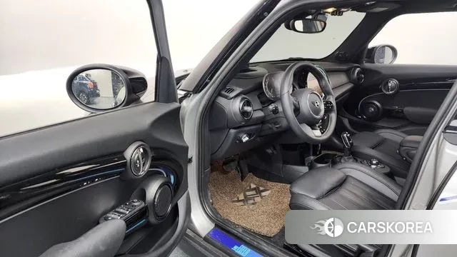 Mini Cooper S id 3649059 из Кореи 20