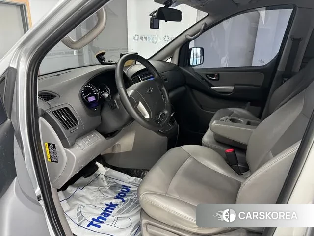 Hyundai The New Grand Starex id 3380379 из Кореи 18