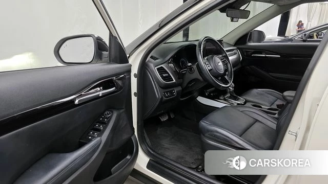 Kia Seltos id 4356227 из Кореи 33