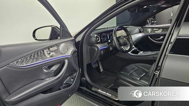 Mercedes-Benz E-Class W213 id 3965510 из Кореи 20