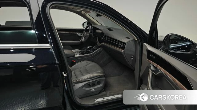 Volkswagen Touareg 3rd generation id 4794317 из Кореи 36