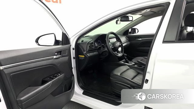 Hyundai The New Avante AD id 4477107 из Кореи 30
